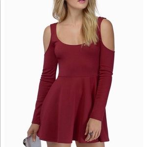 Tobi Long-Sleeved Red Dress XS